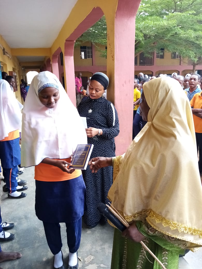 Presentation Of Gifts By The Proprietress To The Students Who Represented 